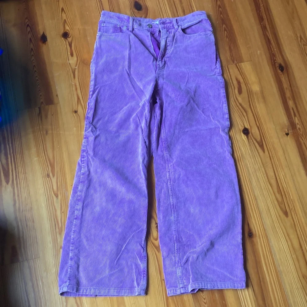 BDG Purple high and wide Corduroy Pants - Picture 1 of 4